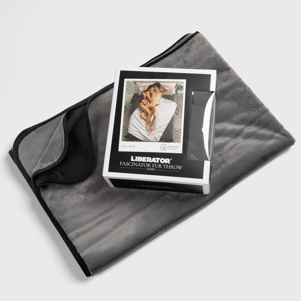 LIBERATOR - FAUX FUR FASCINATOR