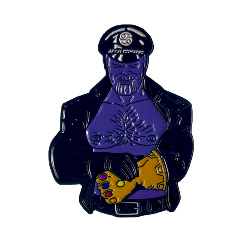 GEEKY & KINKY - PIN DE ESMALTE MAD TITAN LEATHER DADDY