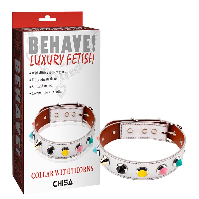 CHISA - COLLAR CON TACHUELAS BLANCO