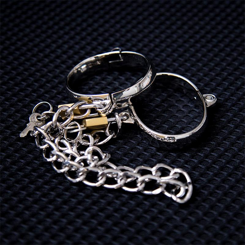 LATETOBED BDSM LINE - ESPOSAS DE METAL MUJER 5,5 CM