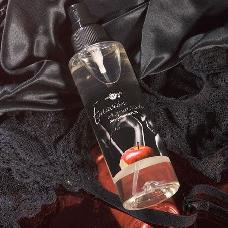 TEMPTATION - PASSION FRUIT ROOM FRAGRANCE WITH PHEROMONES