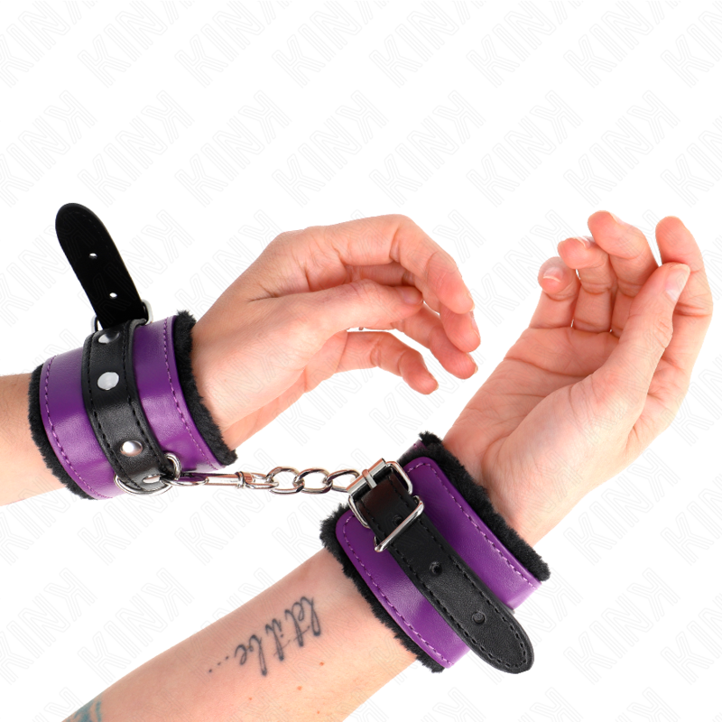 KINK - PREMIUM LINED BLACK WRISTBANDS WITH ADJUSTABLE VIOLET/BLACK STRAP 17-29 CM X 6 CM