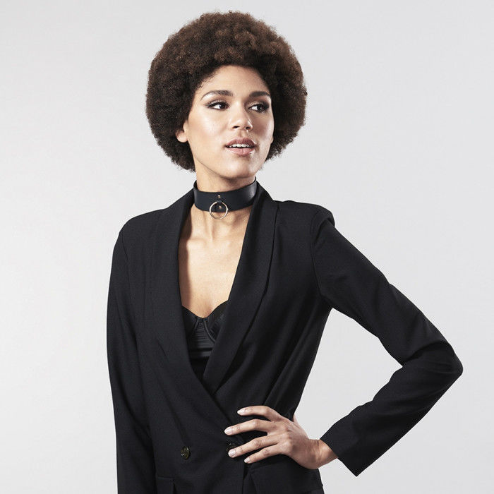 BIJOUX INDISCRETS - MAZE COLLAR CON CORREA NEGRO
