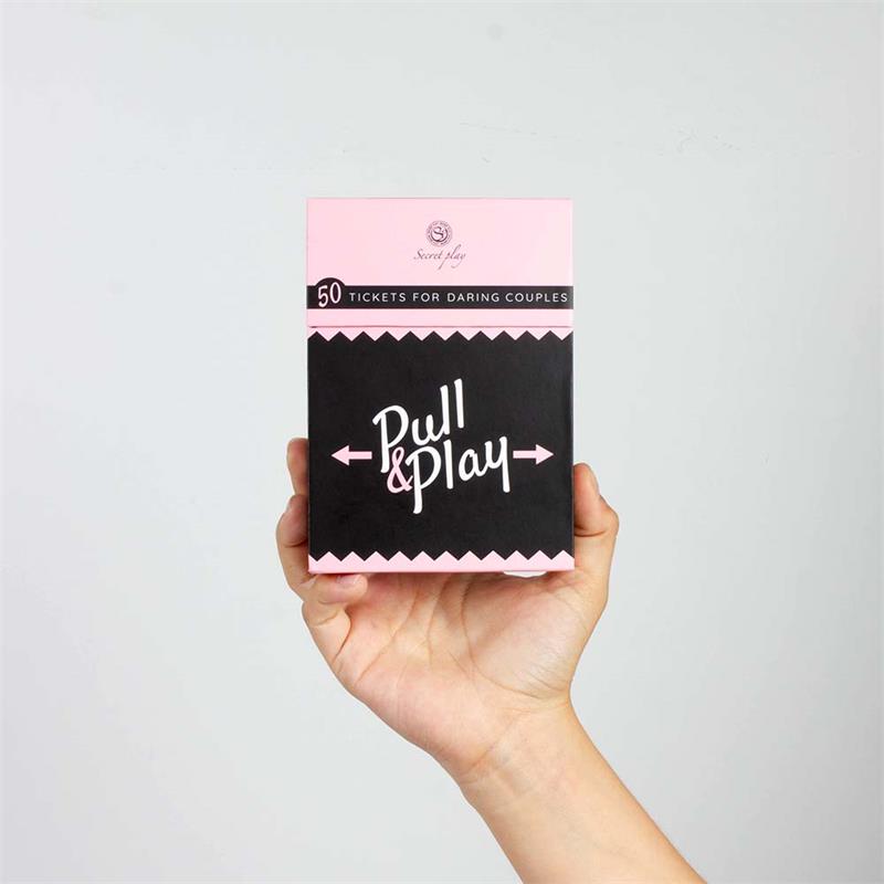 SECRET PLAY - JUEGO DE CARTAS PULL & PLAY (ES/EN/DE/FR/NL/PT/IT)