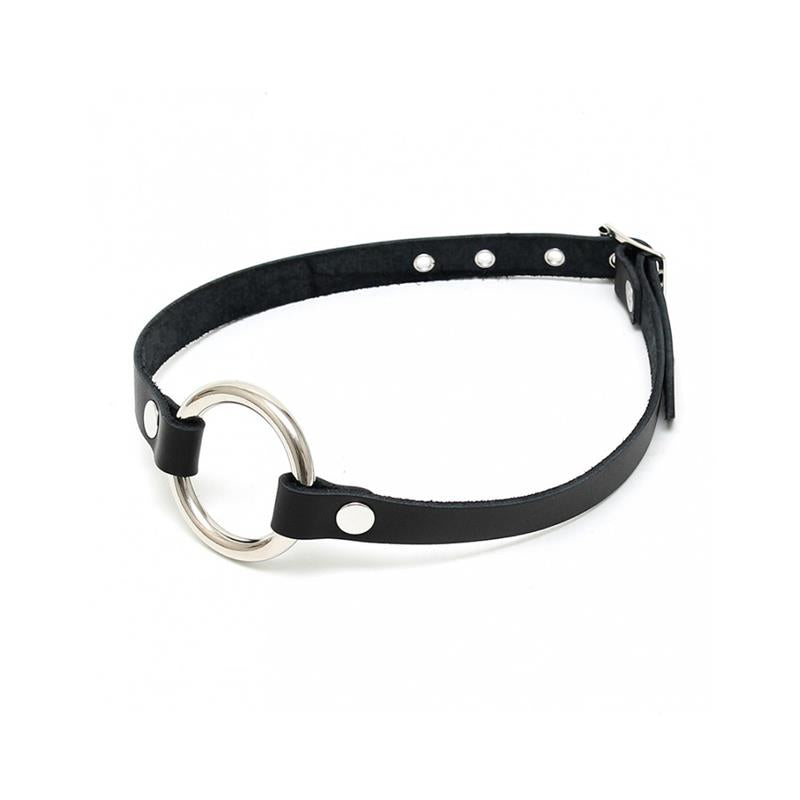 BONDAGE PLAY - MORDAZA FORMA DE ANILLO CUERO Y METAL