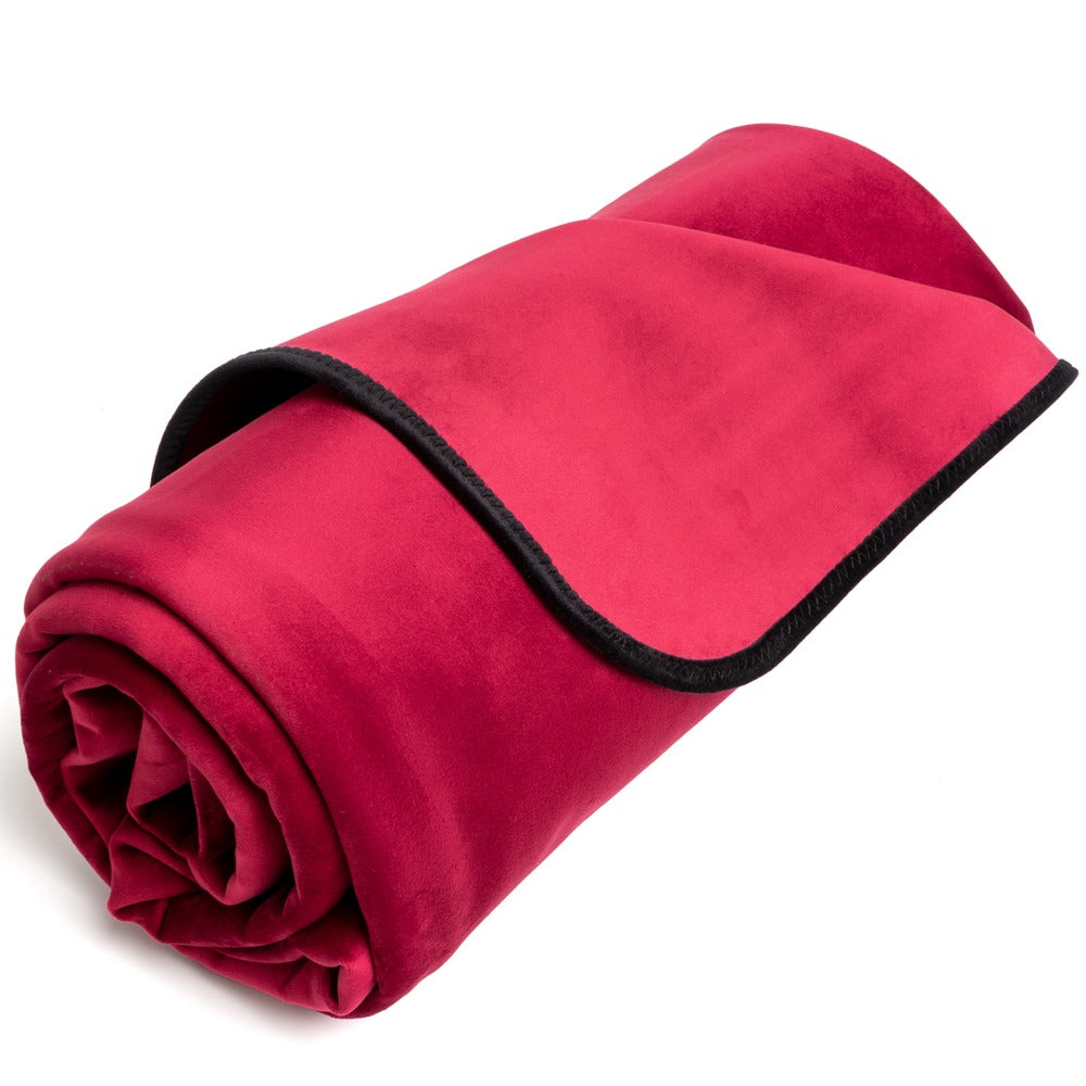 LIBERATOR - FASCINATOR THROW