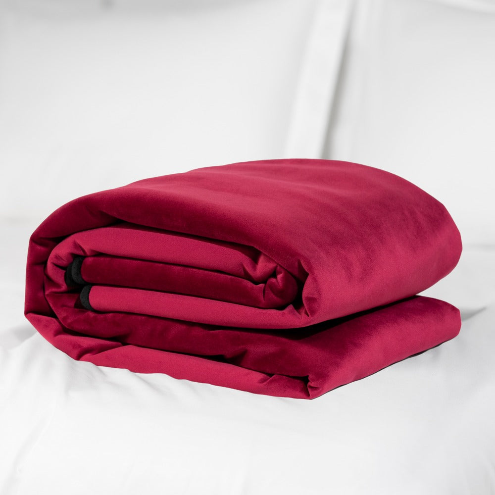 LIBERATOR - FASCINATOR THROW