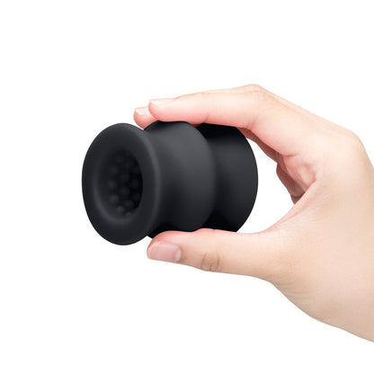 ASSINATURA ME YOU US - O ESTIMULADOR ORAL DE SILICONE PRETO
