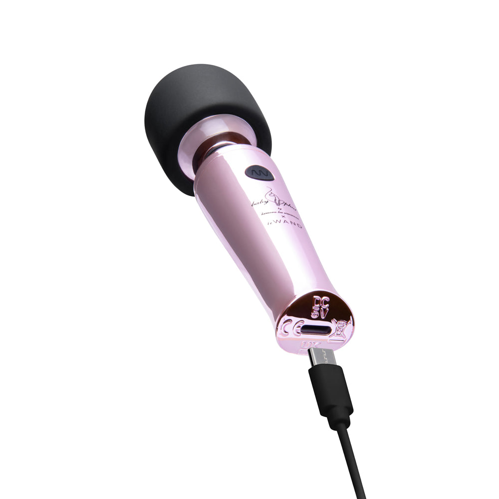 LE WAND - VIBRADOR MINI RECARREGÁVEL BABY PHAT X LE WAND CLASSIQUE COR-DE-ROSA