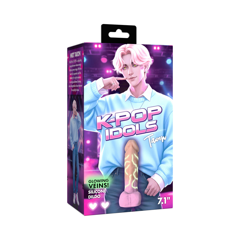 XR BRANDS - DILDO DE SILICONE TAEON K-POP IDOLS COM BOLAS