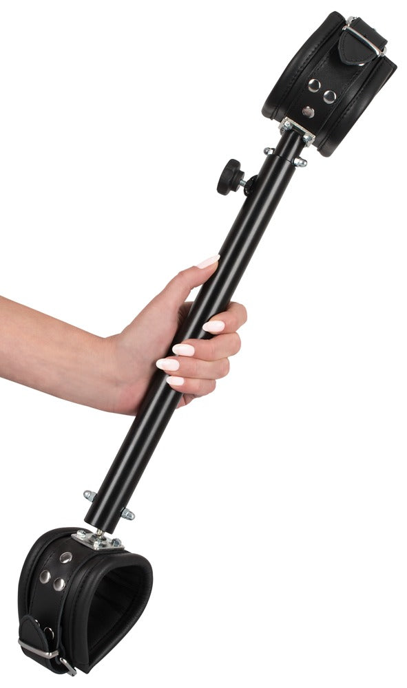 ZADO - LEATHER SPREADER BAR