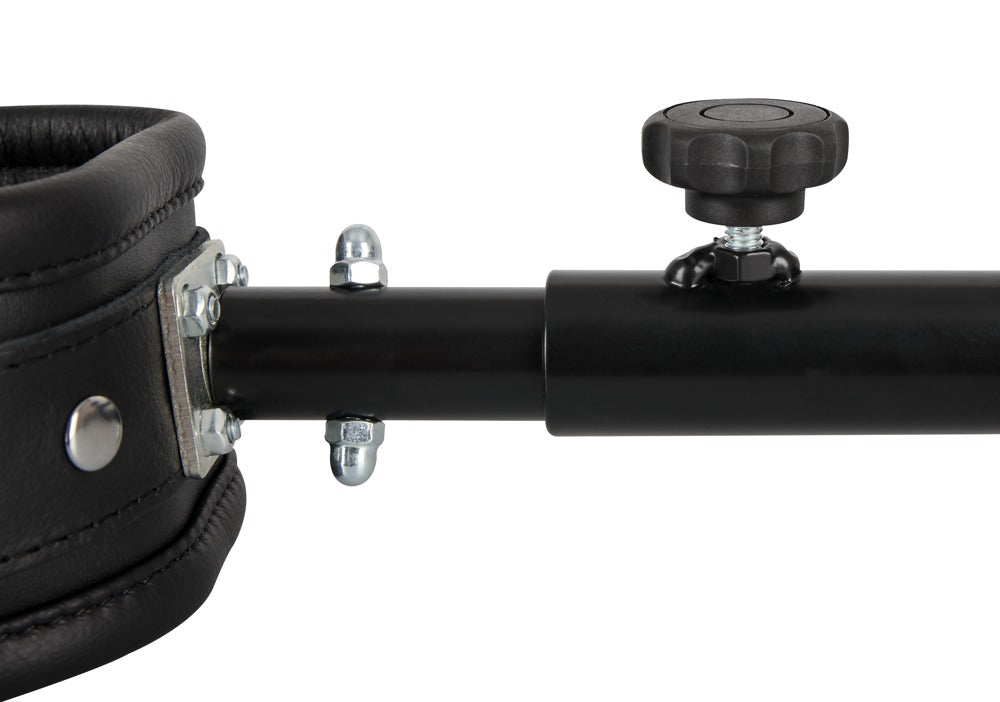 ZADO - LEATHER SPREADER BAR