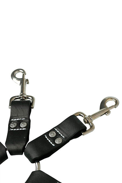 SPORTSHEETS - LEATHER HOG TIE