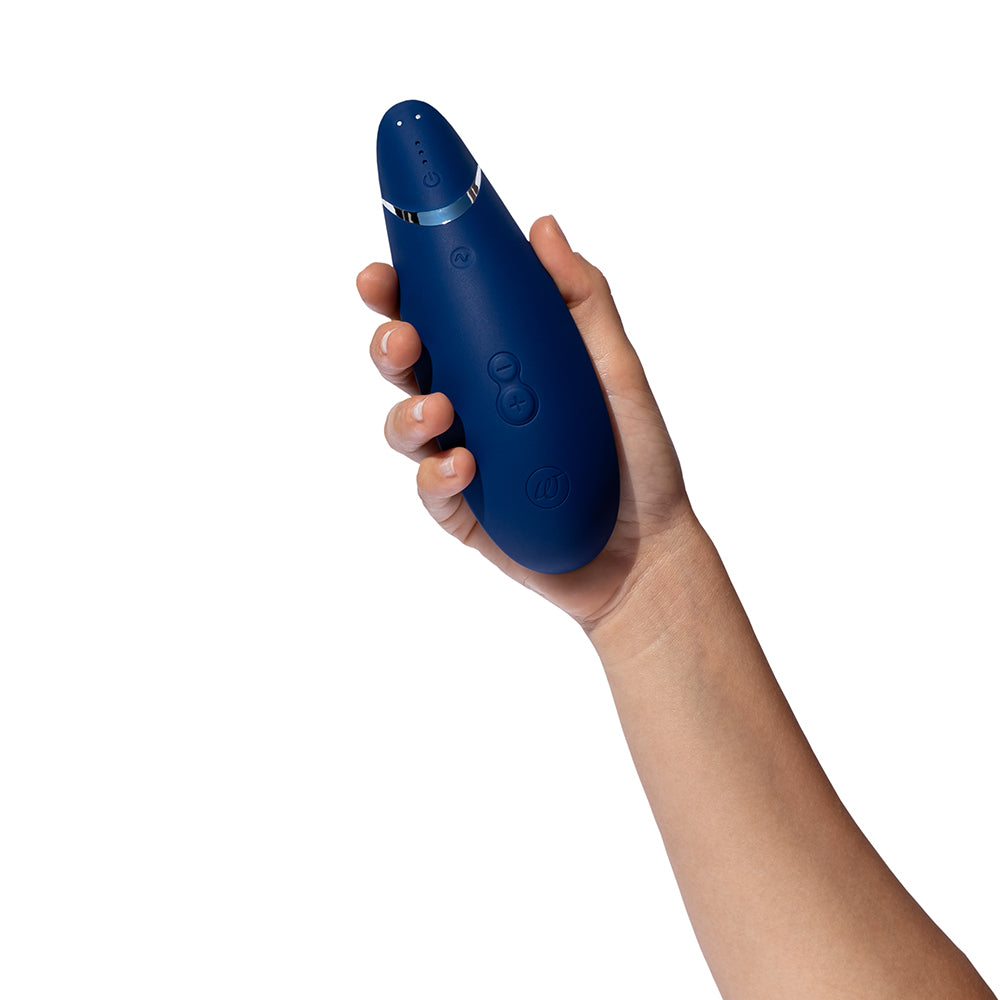 WOMANIZER - PREMIUM 2 ESTIMULADOR CLITORIDIANO DE AR RECARREGÁVEL EM SILICONE DE LUXO AZUL-MIRTILO