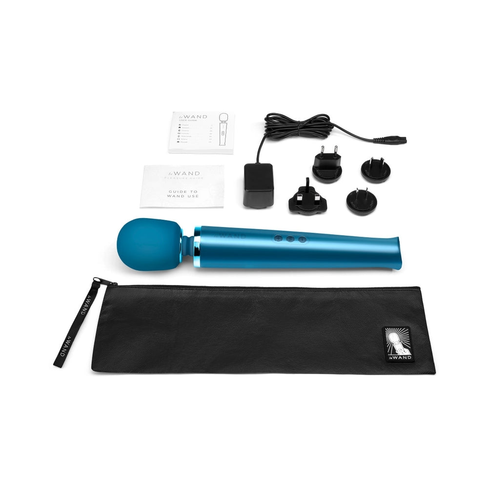 LE WAND - RECHARGEABLE VIBRATING MASSAGER PACIFIC BLUE