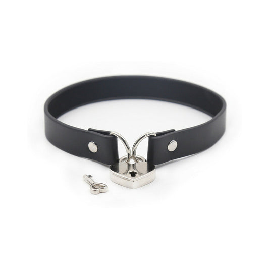 PLE'SUR - PVC COLLAR WITH HEART LOCK & KEY BLACK BAG PACKAGING