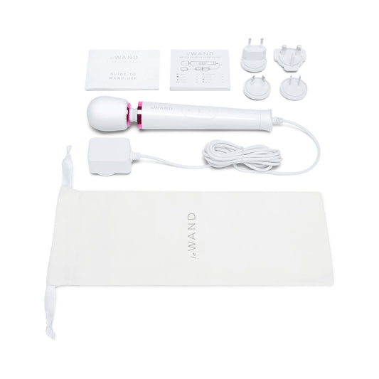 LE WAND - POWERFUL PETITE PLUG IN