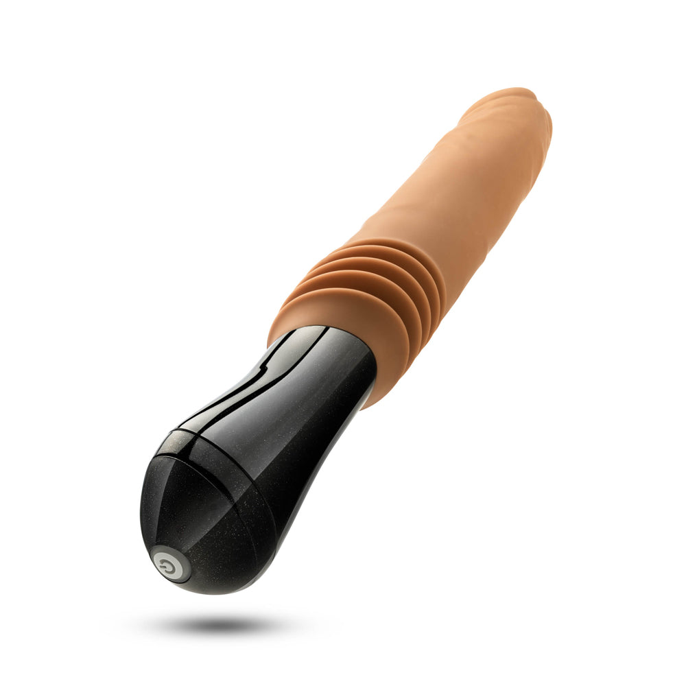 BLUSH - DR. SKIN SILICONE DR. ARTHUR DILDO TAN COM MOVIMENTOS DE IMPULSO, ROTAÇÃO E VIBRAÇÃO