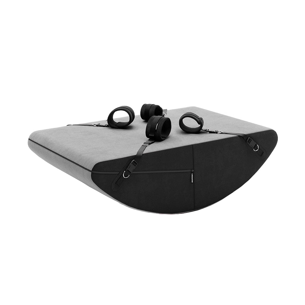 LIBERATOR - SCOOP ROCKER VALKYRIE EDITION WITH CUFFS