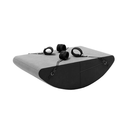 LIBERATOR - SCOOP ROCKER VALKYRIE EDITION WITH CUFFS