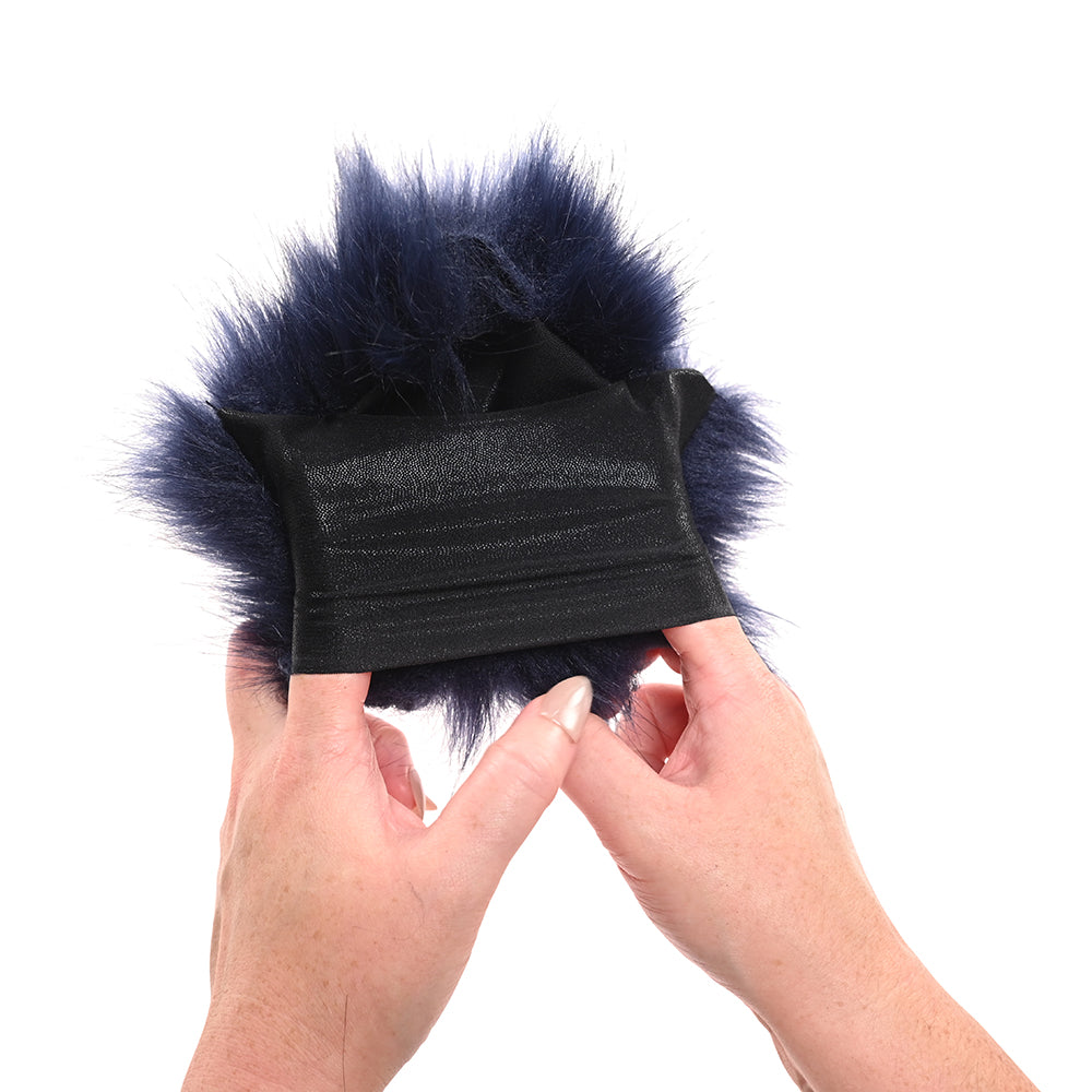 SPORTSHEETS - LUVA SENSORIAL COUGAR SPIKED SEX & MISCHIEF
