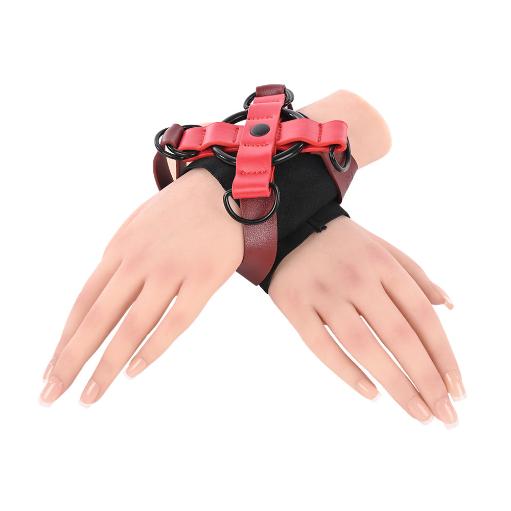 SPORTSHEETS - SEX & MISCHIEF EX'S & OH'S CROSS CUFFS