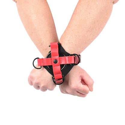 SPORTSHEETS - SEX & MISCHIEF EX'S & OH'S CROSS CUFFS