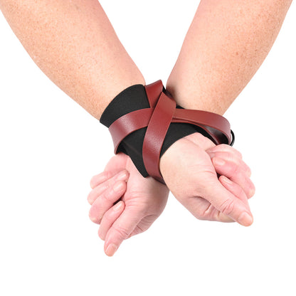 SPORTSHEETS - SEX & MISCHIEF EX'S & OH'S CROSS CUFFS