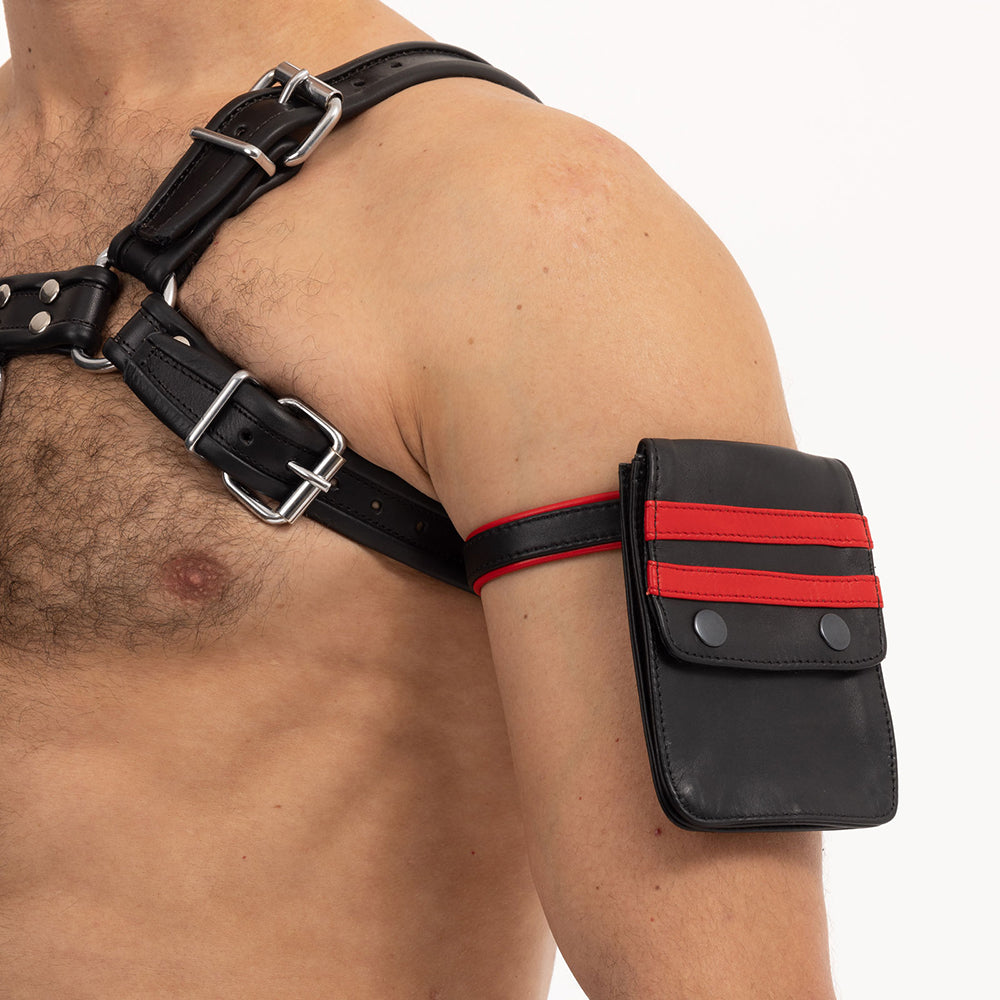 PROWLER RED - LEATHER WALLET