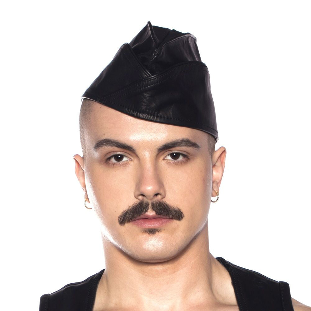 PROWLER RED - TRIANGLE CAP 57CM