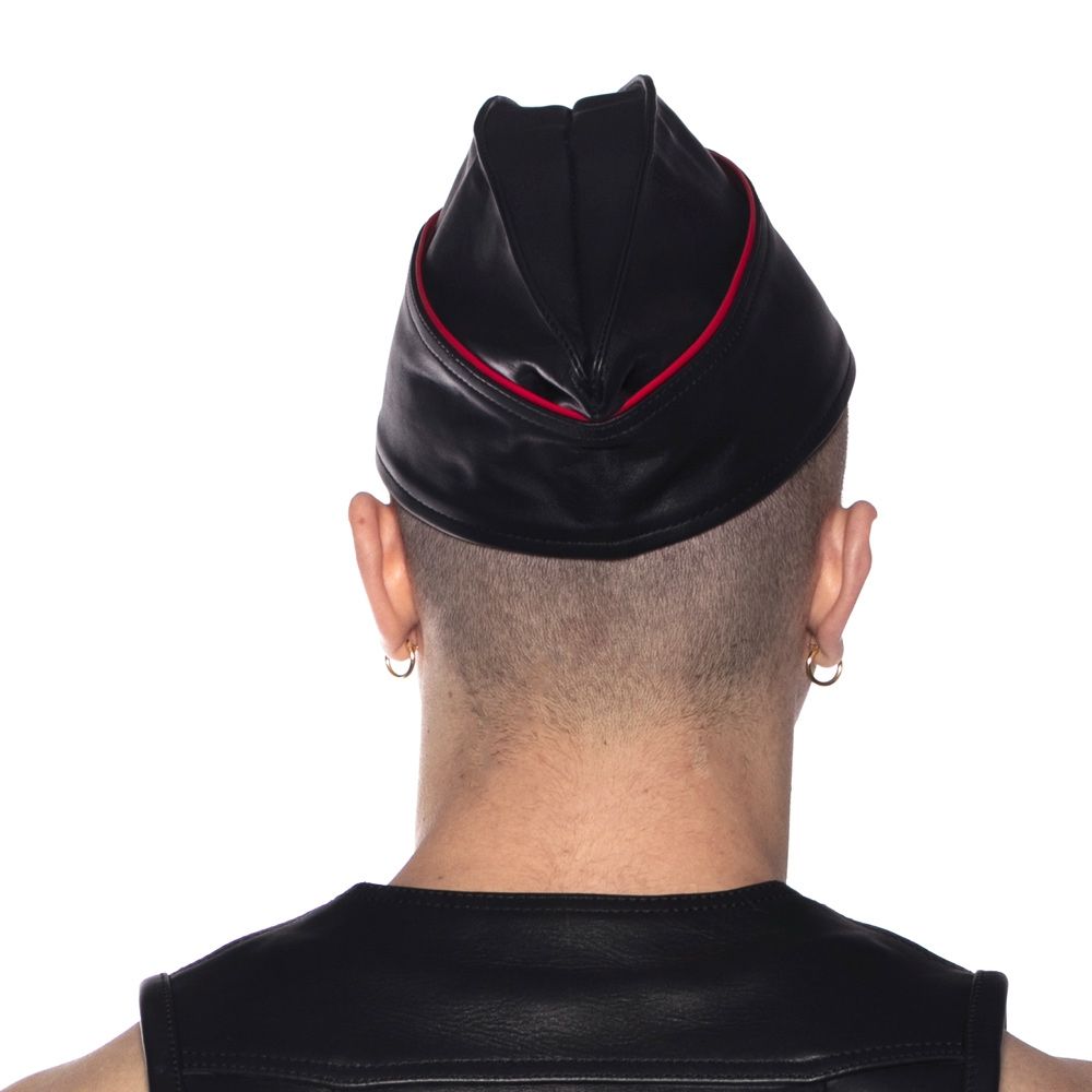 PROWLER RED - TRIANGLE CAP 57CM