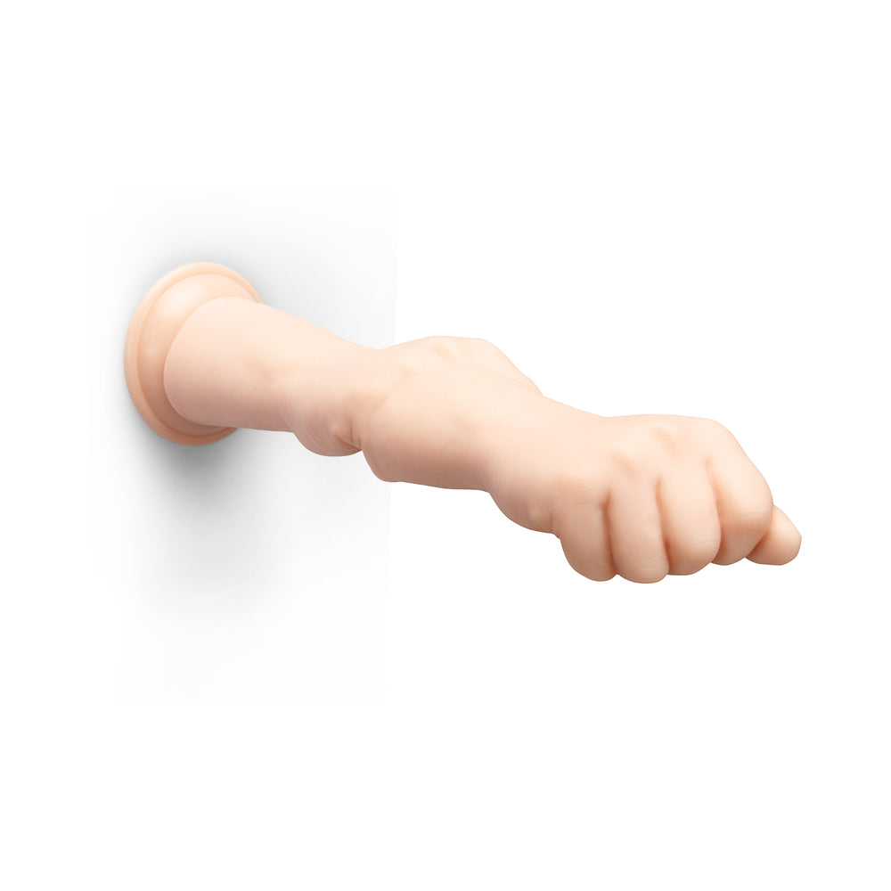 B-VIBE - FISTS 14,5 POL. DILDO REALISTA EM FORMA DE PUNHO COM VENTOSA