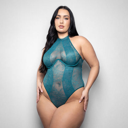FANTASY LINGERIE - BODY ELUSIVE KASMIRA COM ARO E DECOTE HALTER ALTO 3XL/4XL