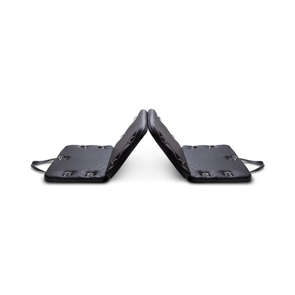 PROWLER RED - TABLERO DE BONDAGE CON SUJECIONES