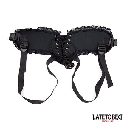 LATETOBED BDSM LINE - ARNÉS STRAP ON ENCAJE CON ANILLO SILICONA AJUSTABLE
