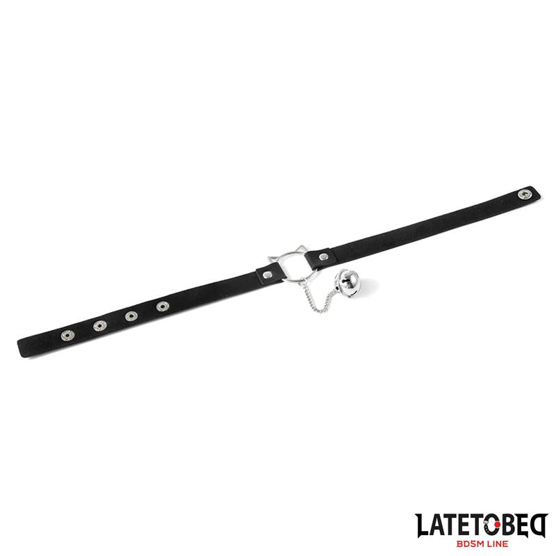 LATETOBED BDSM LINE - CHOKER CON ARO CON OREJITAS Y CASCABEL