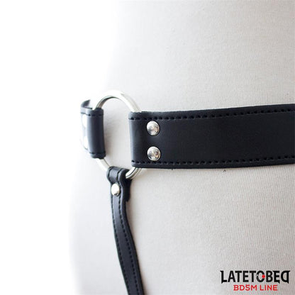 LATETOBED BDSM LINE - CINTURÓN CASTIDAD TIPO TANGA AJUSTABLE