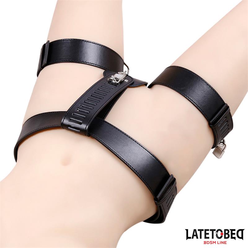 LATETOBED BDSM LINE - CINTURÓN DE CASTIDAD AJUSTABLE