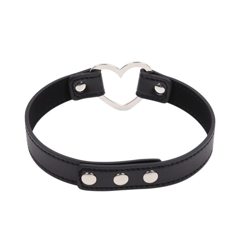 LATETOBED BDSM LINE - COLLAR CON ARO EN FORMA DE CORAZÓN AJUSTABLE 41,5 CM NEGRO