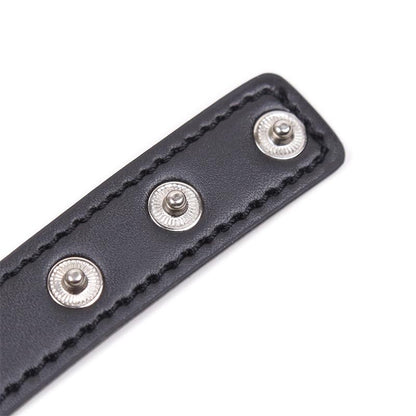 LATETOBED BDSM LINE - COLLAR CON ARO EN FORMA DE CORAZÓN AJUSTABLE 41,5 CM NEGRO