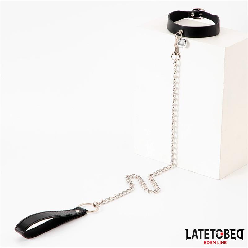 LATETOBED BDSM LINE - COLLAR CON CASCABEL Y CORREA