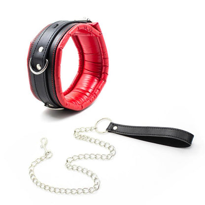 LATETOBED BDSM LINE - COLLAR CON CORREA DE METAL E INTERIOR ACOLCHADO NEGRO/ROJO