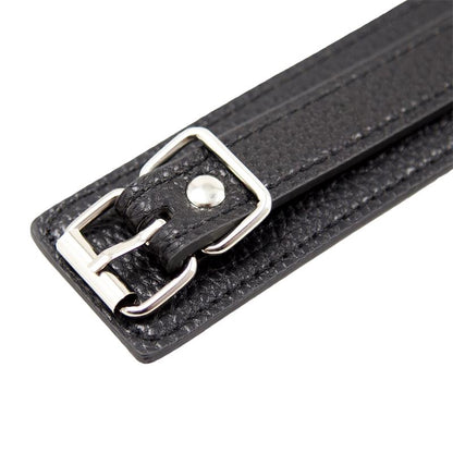 LATETOBED BDSM LINE - COLLAR CON CORREA DE PATRÓN DE SERPIENTE