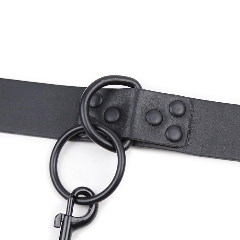 LATETOBED BDSM LINE - COLLAR CON CORREA NEGRO