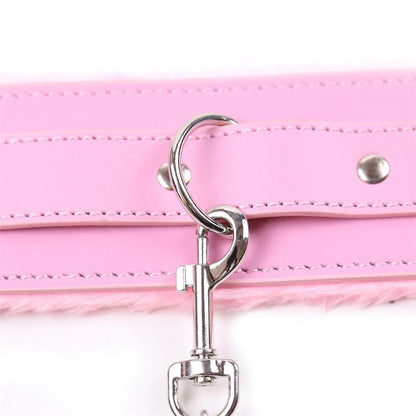 LATETOBED BDSM LINE - COLLAR CON CORREA ROSA PASTEL