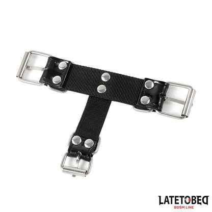 LATETOBED BDSM LINE - COLLAR CON GANCHO PARA LA NARIZ