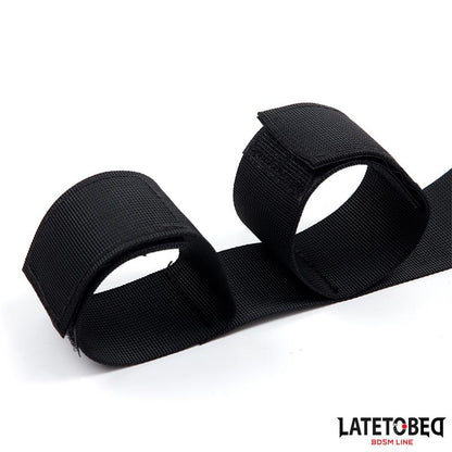 LATETOBED BDSM LINE - COLLAR CON RESTRICCIONES AJUSTABLE CON VELCRO