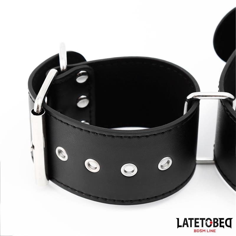 LATETOBED BDSM LINE - COLLAR Y ESPOSAS AJUSTABLES