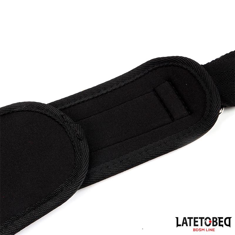 LATETOBED BDSM LINE - COLUMPIO PARA PUERTA