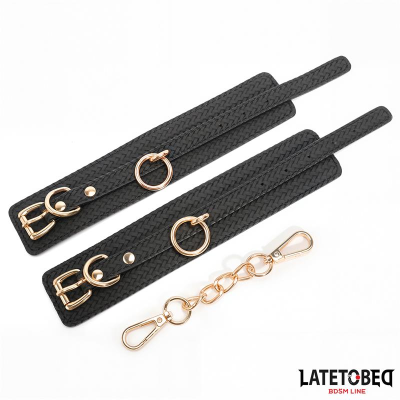 LATETOBED BDSM LINE - ESPOSAS CON CADENA DORADA
